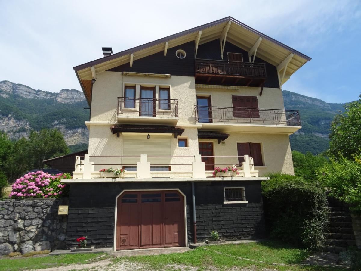 Au Pied Du Pertuiset Apartment Drumettaz-Clarafond Exterior photo